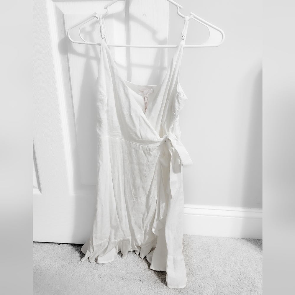 Dillards GB White Wrap Slip Dress Size XS